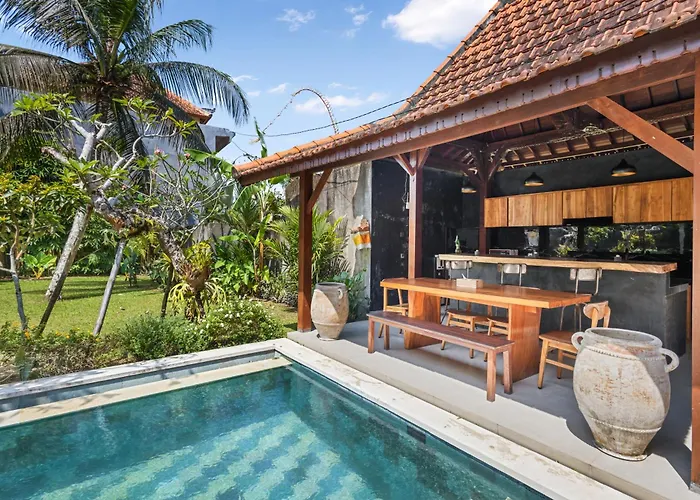 Villa New 4 Bedroom Surrounded By Jungle And Ricefields *